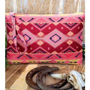 Pouch, Travel Case, Wristlet. Pink, Mulberry Southwestern  Pattern.